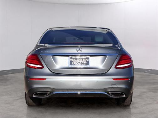 2017 Mercedes-Benz E-Class 4MATIC