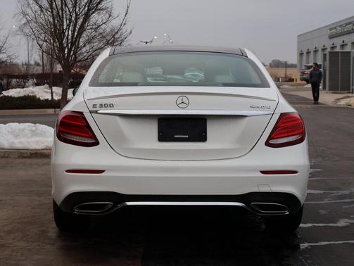 2019 Mercedes-Benz E-Class 4MATIC