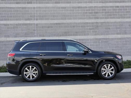 2022 Mercedes-Benz GLS 450 4MATIC