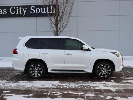 2019 Lexus LX 570 Base