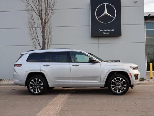 2022 Jeep Grand Cherokee L Overland