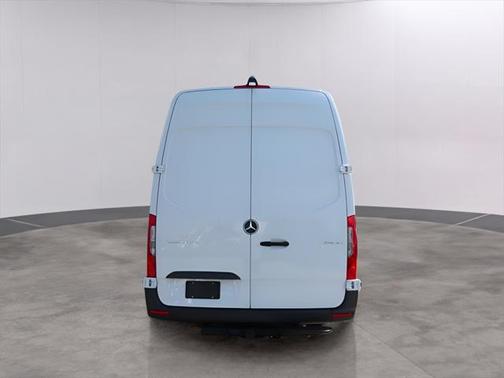 2024 Mercedes-Benz Sprinter 2500 High Roof