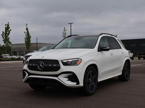 Polar White 2026 Mercedes-Benz GLE 450 4MATIC