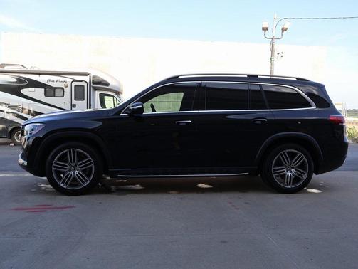 2022 Mercedes-Benz GLS 450 4MATIC