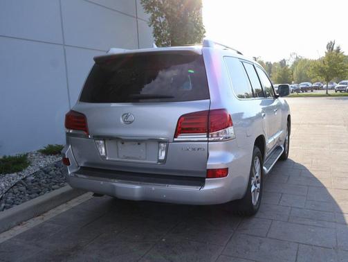 2014 Lexus LX 570 Base