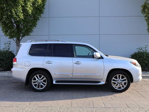 2014 Lexus LX 570 Base