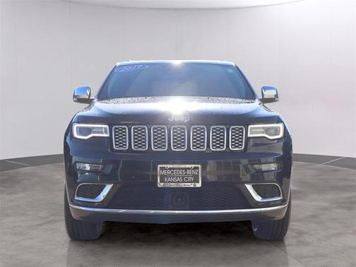 2019 Jeep Grand Cherokee Summit