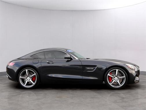 2016 Mercedes-Benz AMG GT S