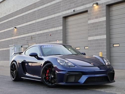 2022 Porsche 718 Cayman GT4