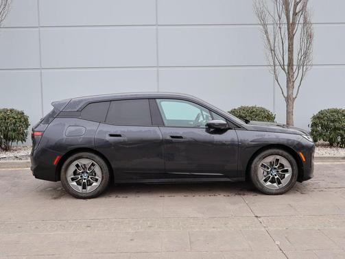 2022 BMW iX xDrive50