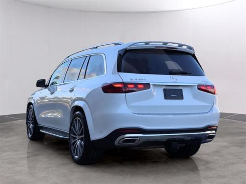 2026 Mercedes-Benz GLS 580 4MATIC