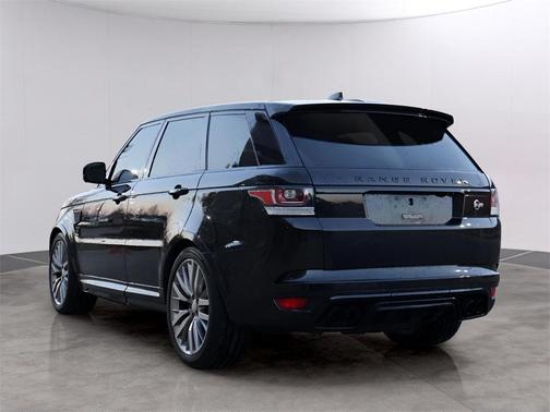 2017 Land Rover Range Rover Sport 5.0L Supercharged SVR