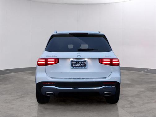 2025 Mercedes-Benz GLB 250 4MATIC