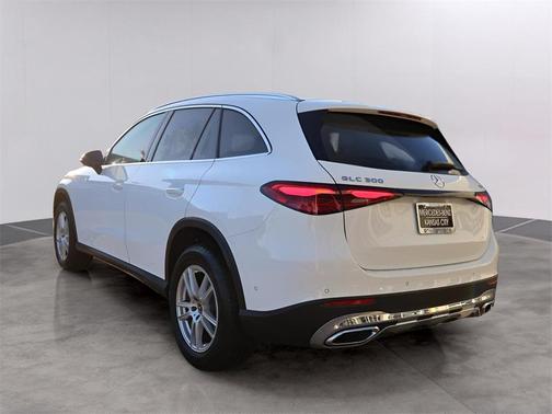 2025 Mercedes-Benz GLC 300 4MATIC