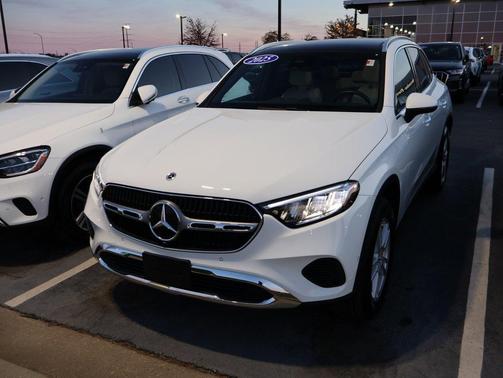 2025 Mercedes-Benz GLC 300 4MATIC