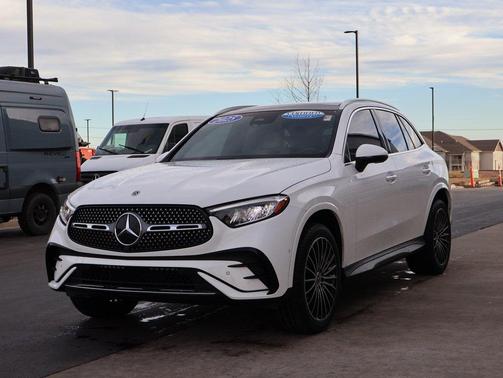 2025 Mercedes-Benz GLC 300 4MATIC