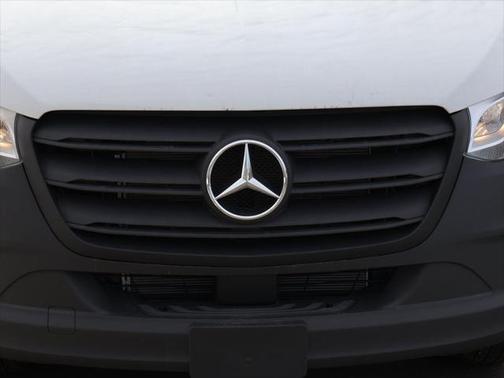 2025 Mercedes-Benz Sprinter 2500 High Roof