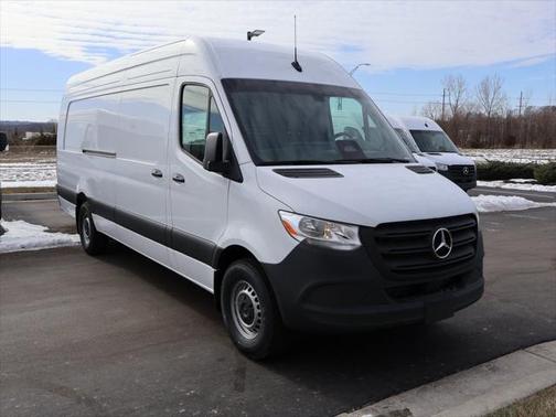 2025 Mercedes-Benz Sprinter 2500 High Roof