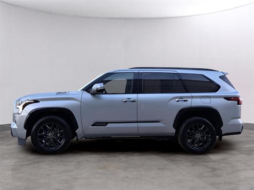 2023 Toyota Sequoia Platinum