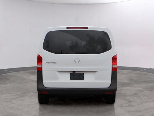 Arctic White 2023 Mercedes-Benz Metris Base
