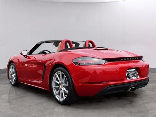 2024 Porsche 718 Boxster Base
