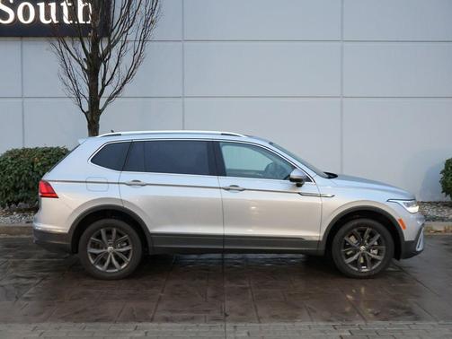 2022 Volkswagen Tiguan 2.0T SE 4MOTION
