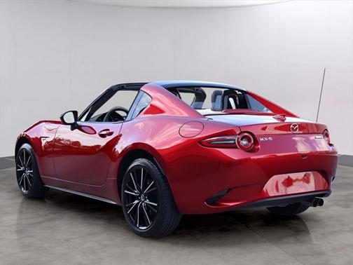 2024 Mazda MX-5 Miata RF Grand Touring
