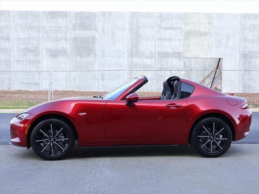 2024 Mazda MX-5 Miata RF Grand Touring