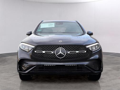 2025 Mercedes-Benz GLC 350e Base