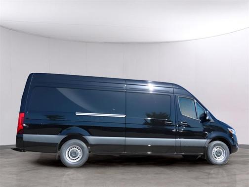2024 Mercedes-Benz Sprinter 2500 High Roof