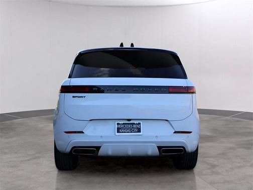 2024 Land Rover Range Rover Sport SE