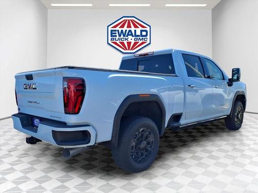 Glacier White 2026 GMC Sierra 3500 Denali