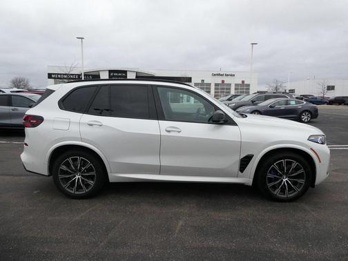 2026 BMW X5 M60i