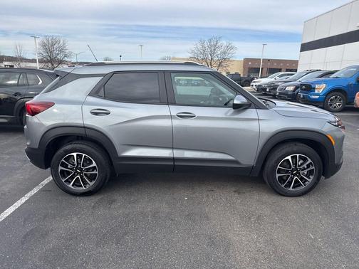 2025 Chevrolet Trailblazer LT