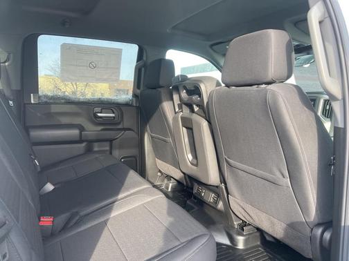 2026 GMC Sierra 2500 Pro