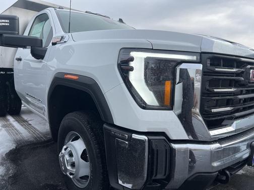 2026 GMC Sierra 3500 Pro
