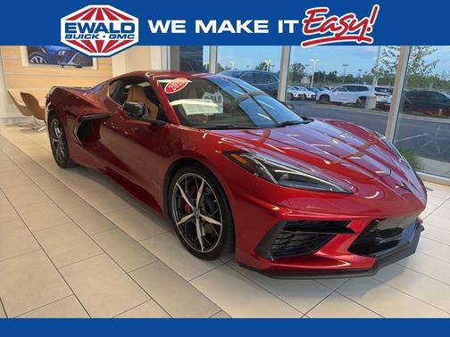 Red Mist Metallic Tintcoat 2022 Chevrolet Corvette Stingray w/2LT
