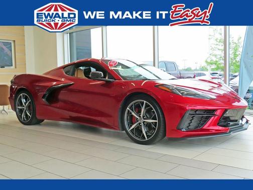 Red Mist Metallic Tintcoat 2022 Chevrolet Corvette Stingray w/2LT