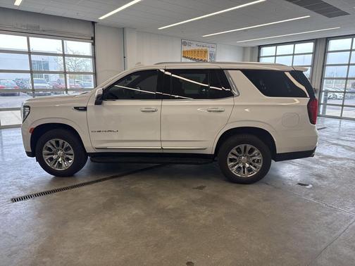 Summit White 2024 GMC Yukon Denali