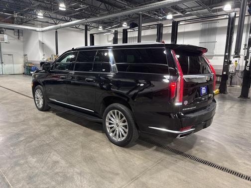 2021 Cadillac Escalade ESV Premium Luxury