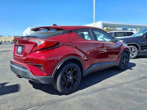Ruby Flare Pearl 2018 Toyota C-HR XLE Premium
