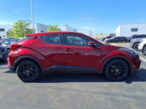 Ruby Flare Pearl 2018 Toyota C-HR XLE Premium
