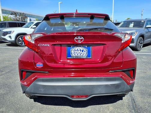 Ruby Flare Pearl 2018 Toyota C-HR XLE Premium