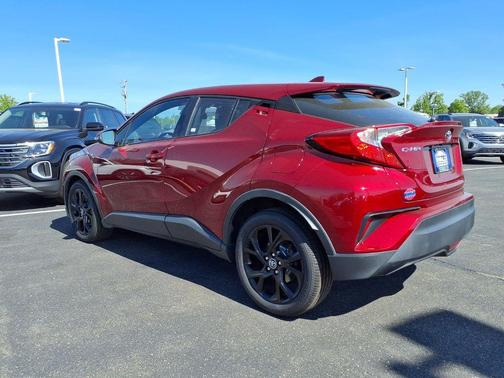 Ruby Flare Pearl 2018 Toyota C-HR XLE Premium