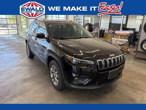 Diamond Black 2019 Jeep Cherokee Latitude Plus