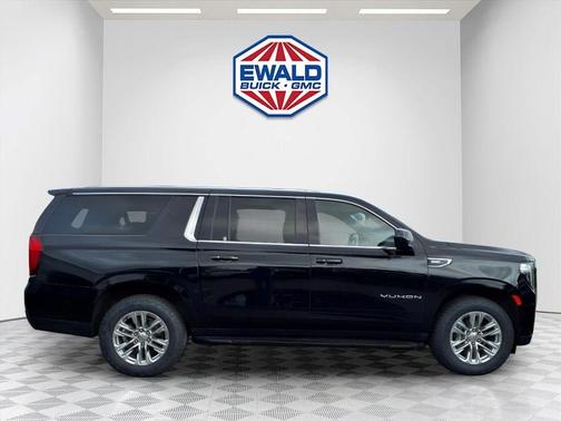 Onyx Black 2024 GMC Yukon XL SLE