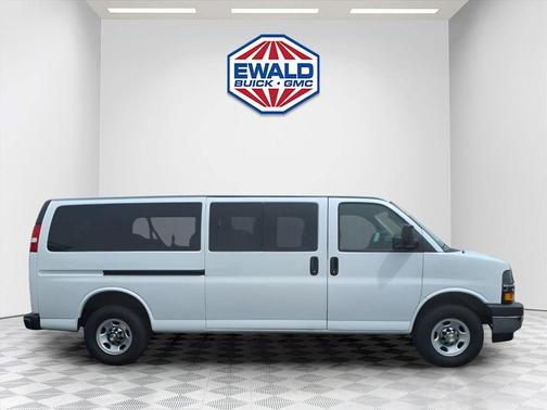 Summit White 2024 Chevrolet Express 3500 LT