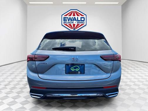 Moonstone Gray Metallic 2025 Buick Envision Preferred