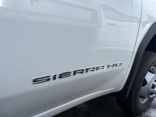 2026 GMC Sierra 3500 Pro