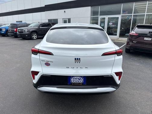 Summit White 2025 Buick Envista Sport Touring